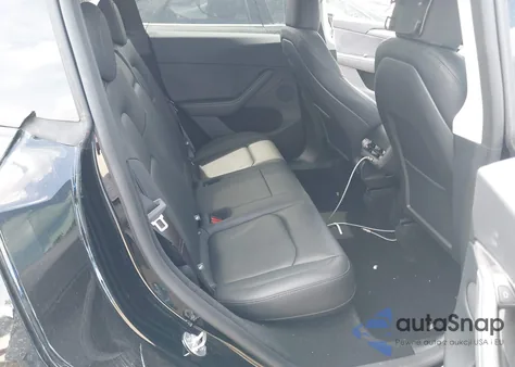 2025 Tesla Model Y Long Range Dual Motor All-Wheel Drive from USA, damaged, VIN 7SAYGDED6SA340405